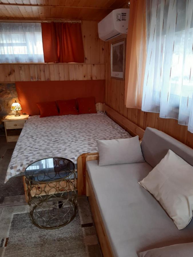 Matyas Apartman Tard المظهر الخارجي الصورة